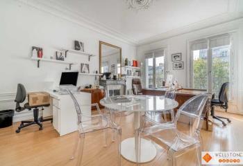 Location de bureauxème - Parquet, moulures et cheminées  à Paris 9 - 75009