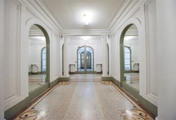 Location bureaux, proche M° Liège et Gare Saint-Lazare  à Paris 9 - 75009