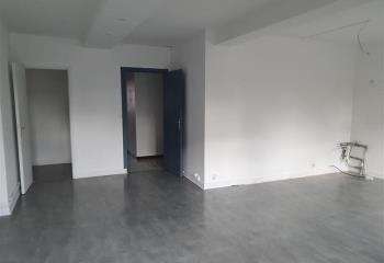 Bureaux à louer - centre-ville  à Périgueux - 24000