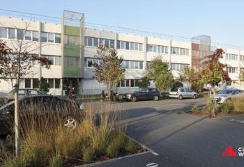 Location bureaux - Proche rocade A630, Tramway ligne B et Aéroport de Mérignac  à Pessac - 33600