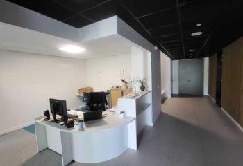 Location bureau Pessac (33600) - 1180 m²  à Pessac - 33600
