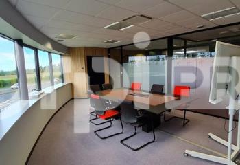 Location bureaux proche RN12