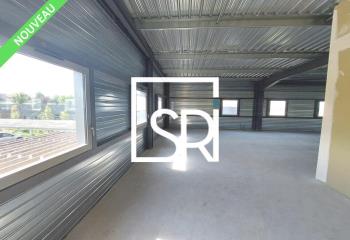 Location bureaux - Proche A71, A89, bus et gare SNCF  à Pont-du-Château - 63430