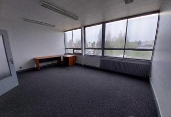 Location bureau Pontoise (95300) - 71 m²  à Pontoise - 95300