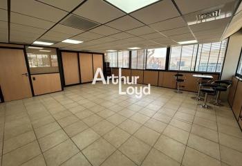 Location bureau - Proche A8  à Puget-sur-Argens - 83480