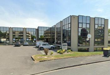 Location bureaux - Proche A34, D944 et bus ligne 6