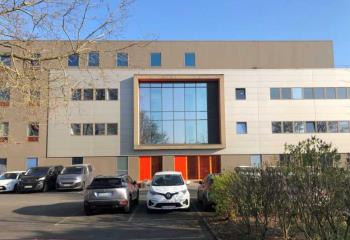Surface de bureau à la location secteur Saint-Grégoire à  à Rennes - 35000