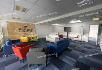 Location bureaux - Proximité ZAC St Sulpice, rocade et centre-ville  à Rennes - 35000