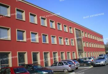 Bureaux à louer Campus de Beaulieu proche métro et bus  à Rennes - 35000