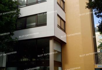 Location bureaux à - Centre-ville - Quartier Lices  à Rennes - 35000