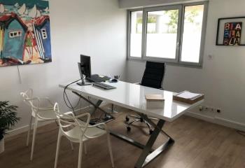 Location bureaux proche de la Place de la Rotonde  à Rennes - 35000