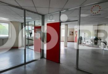 Location bureau (69140) - 141 m²  à Rillieux-la-Pape - 69140