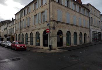 Location bureaux - Hypercentre, accès D911, D733, D739