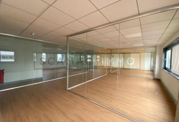 Location bureaux - Proximité aéroport CDG et RER  à Roissy-en-France - 95700