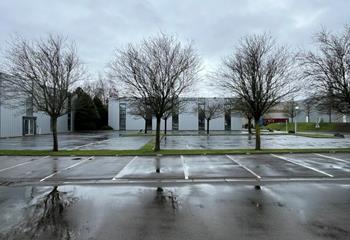 Bureaux à louer - Proximité axes autoroutiers  à Roncq - 59223