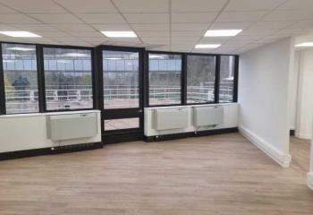 Location bureau Rosny-sous-Bois (93110) - 233 m²
