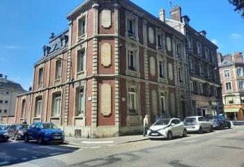 Location bureaux centre - Proche transports en commun