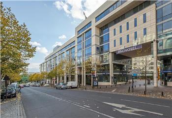 Location bureaux - Proximité RER A et A86