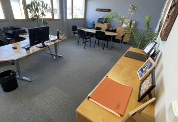 Location de bureau A 5 minutes de la gare RER A  à Rueil-Malmaison - 92500