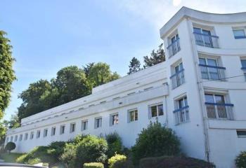 Location de bureaux - centre-ville - proche commerces  à Saint-Brieuc - 22000