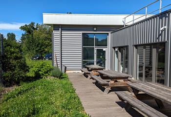 Location de bureaux - bâtiment moderne  à Saint-Chamond - 42400