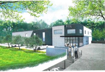 Location bureaux - ZA des Vergeras, 9 places de parking  à Saint-Estève-Janson - 13610