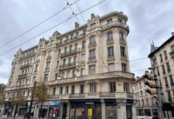 Bureaux à louer en hyper centre-ville  à Saint-Étienne - 42000