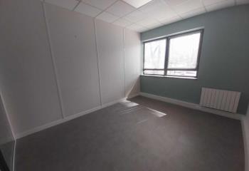 Location bureau Saint-Germain-en-Laye (78100) - 25 m²  à Saint-Germain-en-Laye - 78100