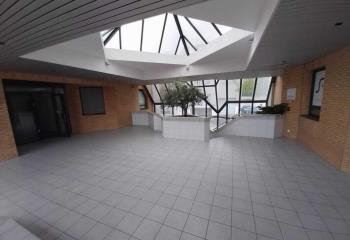Location bureau Saint-Germain-en-Laye (78100) - 250 m²  à Saint-Germain-en-Laye - 78100