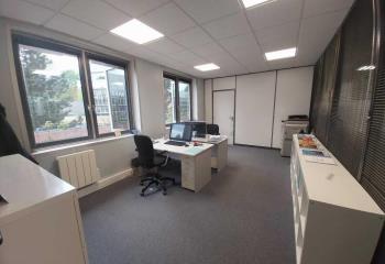 Location bureau Saint-Germain-en-Laye (78100) - 111 m²