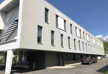 Location bureaux - Proximité Axe Rennes-St-Malo et commerces  à Saint-Grégoire - 35760