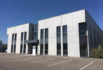 Location bureaux - Proche périphérique nantais et bus ligne 93