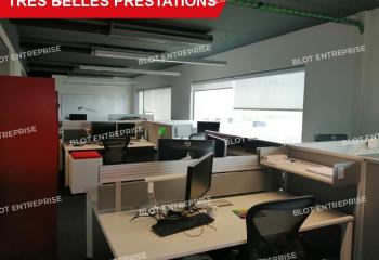 Location bureau (35136) - 1424 m²  à Saint-Jacques-de-la-Lande - 35136