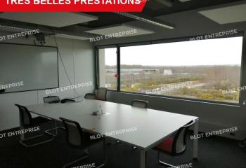 Location bureau (35136) - 170 m²  à Saint-Jacques-de-la-Lande - 35136