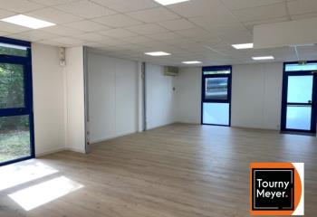 Location bureaux - Zone du Cassé Toulouse Est  à Saint-Jean - 31240