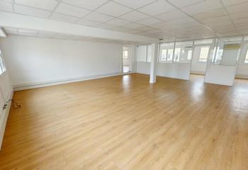 Location bureaux - Zone industrielle