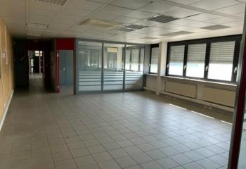 Location bureaux (68300) - Proche de la gare  à Saint-Louis - 68300