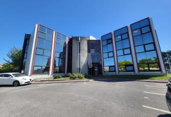 Location bureaux - Proche N104 et RER C  à Saint-Michel-sur-Orge - 91240