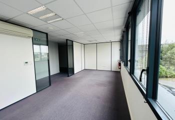 Bureaux à louer Ouest - Proche SNCF et bus  à Saint-Nazaire - 44600