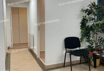 Location bureau en pôle tertiaire  à Saint-Nazaire - 44600