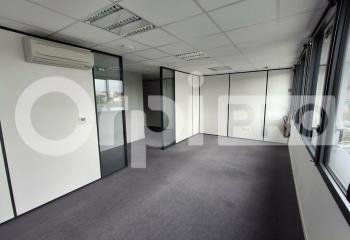 Bureaux à louer à - Open space