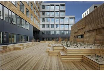 Location bureaux - Proche Ligne 14 et Halle Gourmande  à Saint-Ouen - 93400