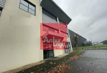 Location bureaux - Proche N104 et TZEN  à Saint-Pierre-du-Perray - 91280