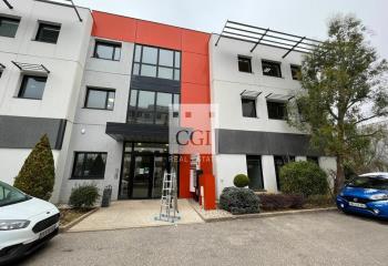 Location bureaux - Proche A43, A436, Tram T2 et bus  à Saint-Priest - 69800