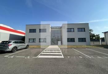 Location bureaux - Proche A46 et centre-ville  à Saint-Priest - 69800