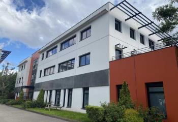 Location bureau Saint-Priest (69800) - 1817 m²  à Saint-Priest - 69800