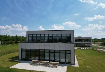 Location bureaux - Parc du Grand Troyes, proche autoroute A5  à Sainte-Savine - 10300