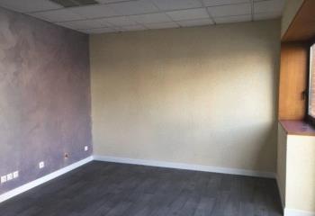 Location bureaux - Proche A5 et RER D