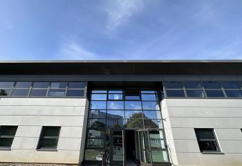 Location bureau - Proche Strasbourg, bus G et autoroute A35  à Schiltigheim - 67300