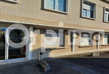 Location de bureau - stockage  à Senlis - 60300